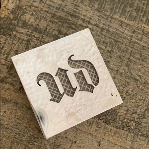 Urban decay highlighter